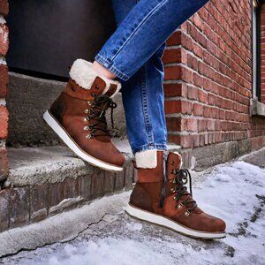 Kamik | Women's Ariel F Winter Boot | Suede + Leather Cognac | Size 9